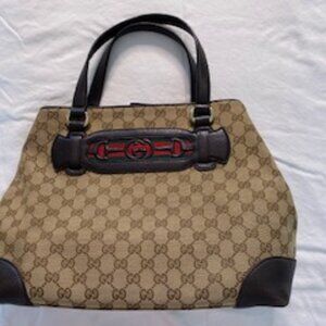 Gucci GG Emblem Medium Tote Bag